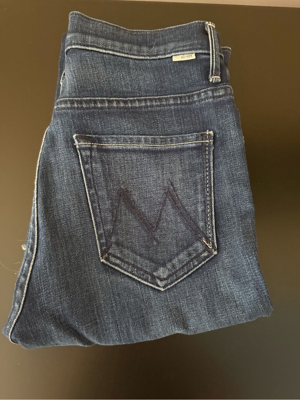 MOTHER Skinny Jeans in Dark Blue Denim